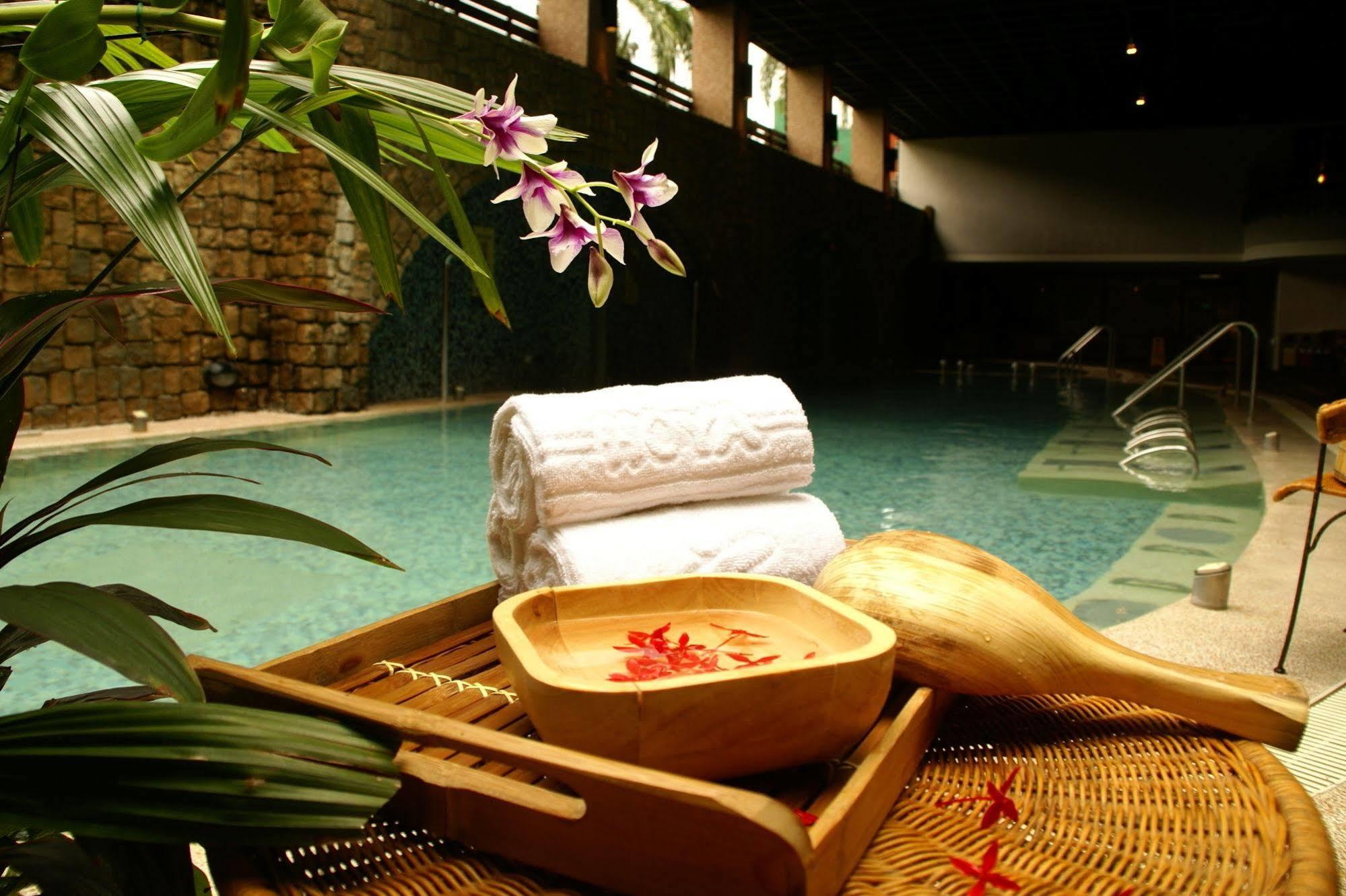 Hoya Hot Springs Resort & Spa Wenquan Eksteriør bilde